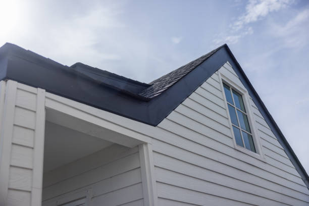 Best Custom Trim and Detailing for Siding  in Grandview, WA
